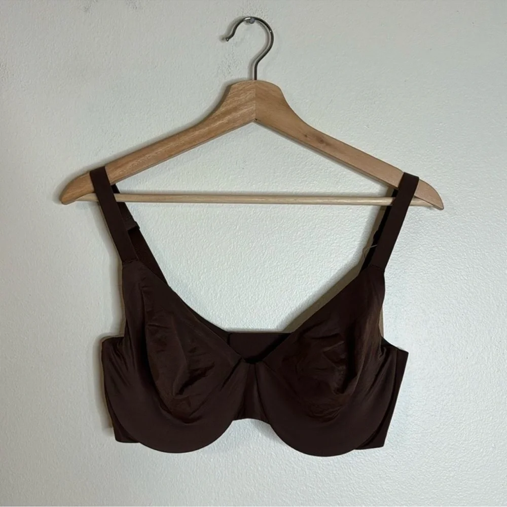 Skims ladies smoothing intimates full coverage bra in cocoa size 32DD (2610) - Picture 3 of 6